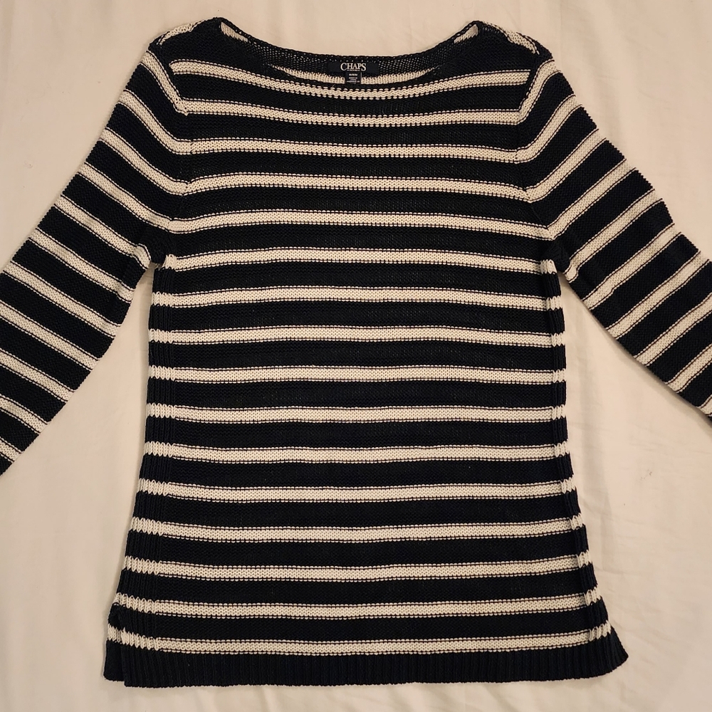 Champs women crew knit sweater